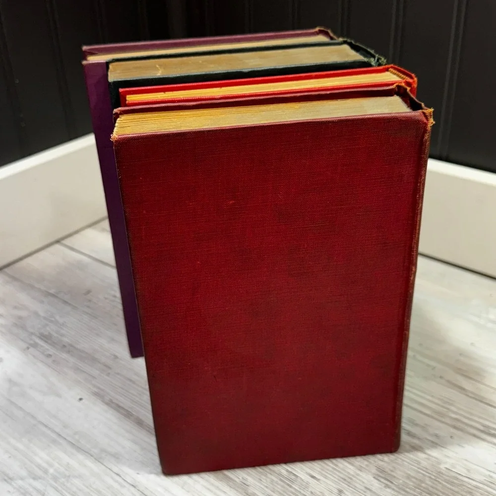 Lot of 4‎ Decorative Book Stack - Staging, Shabby Chic
